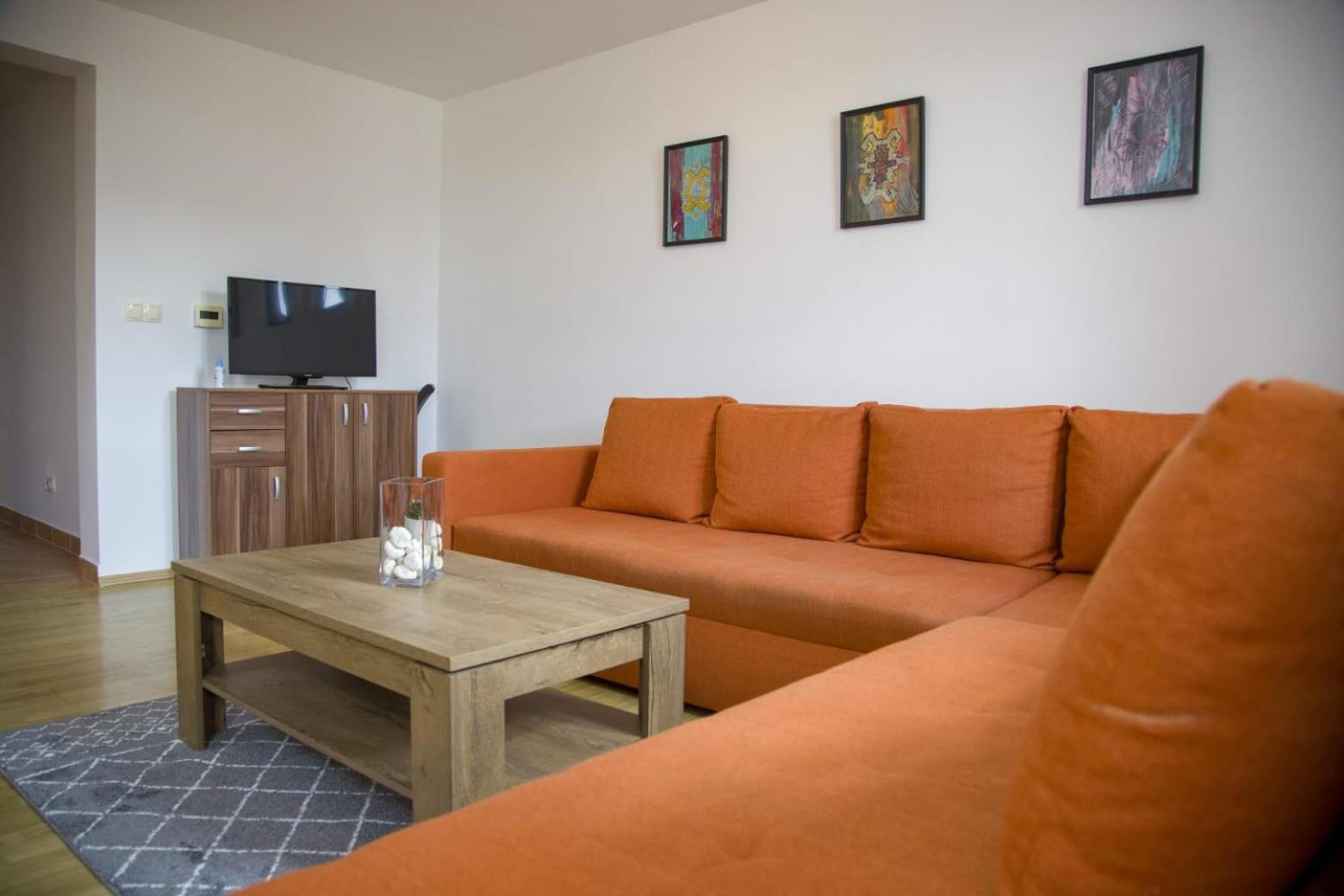 Apartmani Kamelia โมสตาร์ ภายนอก รูปภาพ